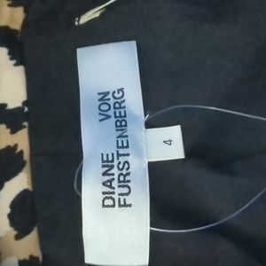 Diane von blazer brand new animal print